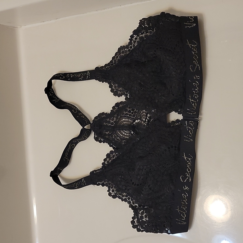 Victoria's Secret Lace Bralette Size M Black